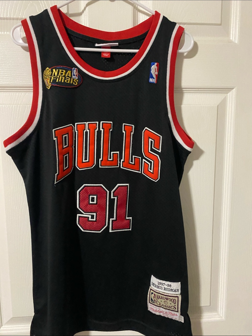 Mitchell & Ness Black Chicago Bulls 91 Rodman Hardwood Classics Jersey